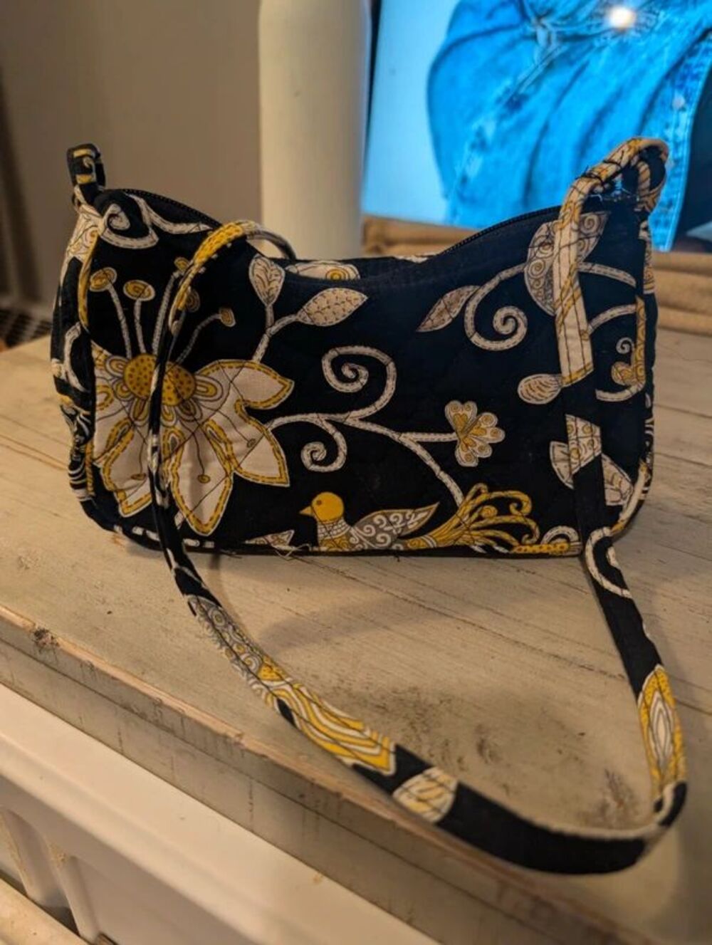 Vera Bradley Women’s Black/Yellow/White Floral Rectangle Shoulder Bag, Zip